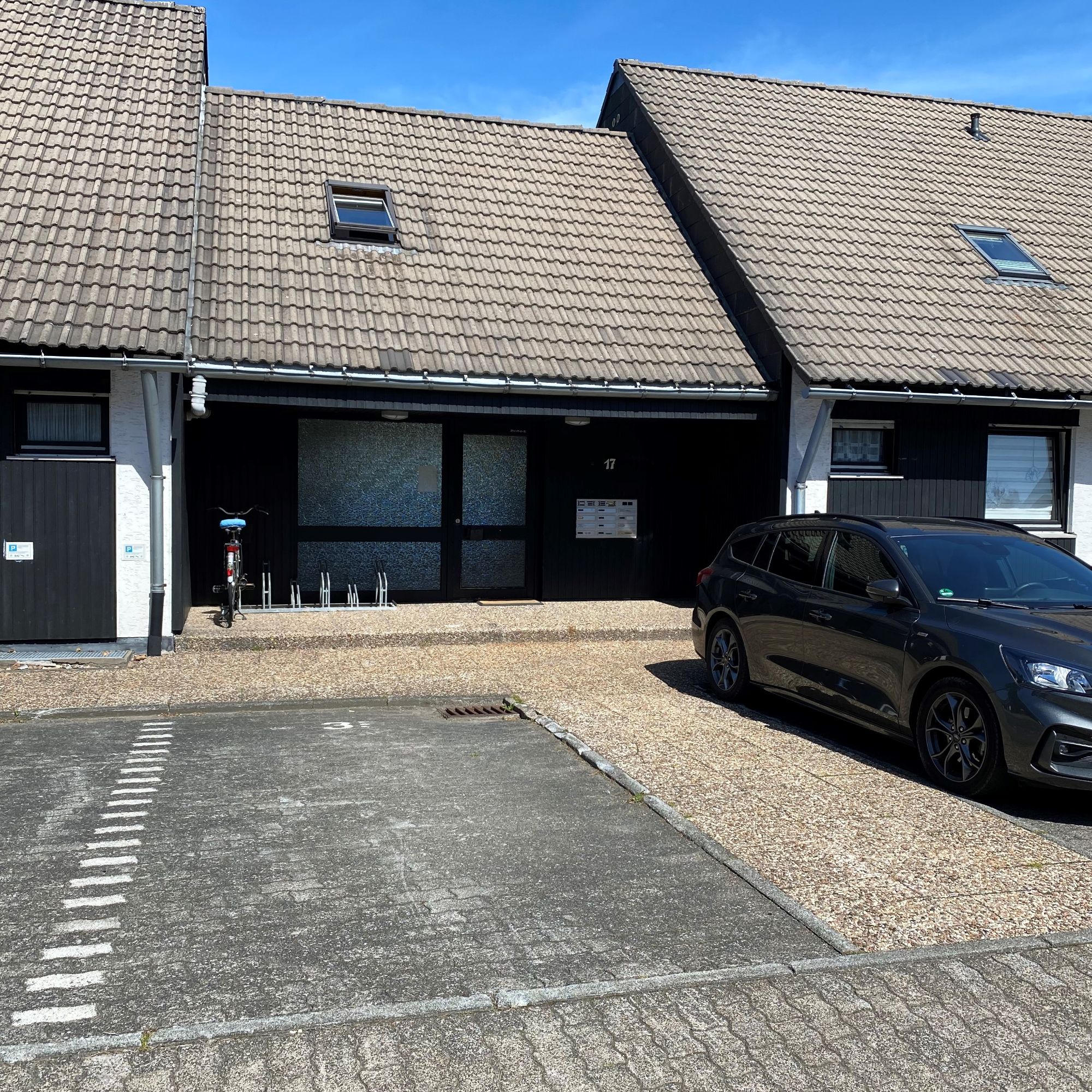 Privatparkplatz direkt an der Ferienwohnung in Winterberg